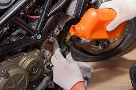 Best Mileage Bike Trick 2023-oil