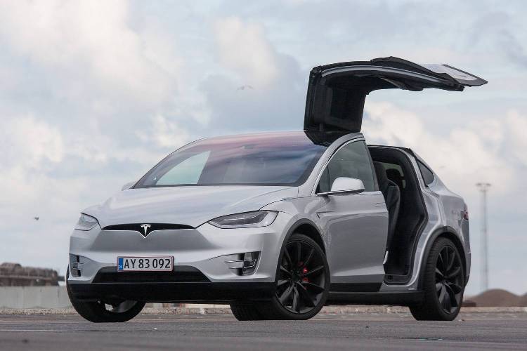 Tesla Car Model X 2023